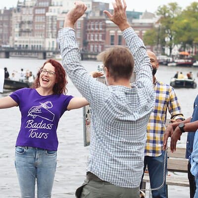 Small-Group Women's History Tour in Amsterdam