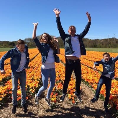 Private Guided Keukenhof Gardens and Zaanse Schans Tour