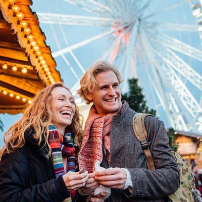 Camden’s Yuletide Stroll Private Tour: Lights, Markets & Magic