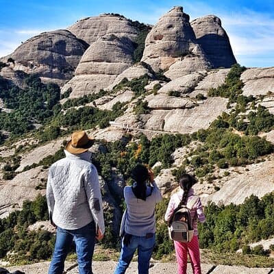 Montserrat Private Tour for Families and Friends