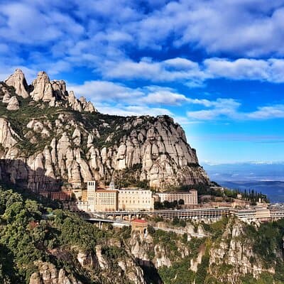 Montserrat Private Tour for Families and Friends 4