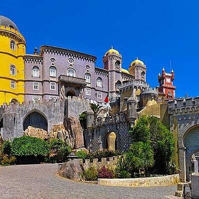 Private Tour Sintra-Queluz-Cabo da Roca-Cascais and Portuguese Riviera from Lisbon