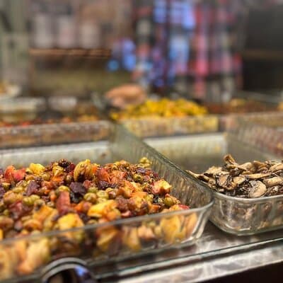 Street Food & Wine Pairing Kadikoy Evening Tour 5