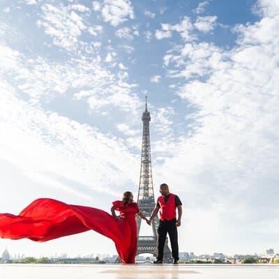 Private Flying Dress Photoshoot Experience by the Eiffel Tower 3