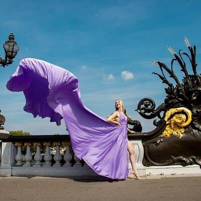 Private Flying Dress Photoshoot Experience by the Eiffel Tower 5