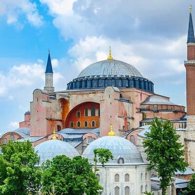 VIP Tour of Maiden's Tower and 9 Must-See Places in Istanbul 2
