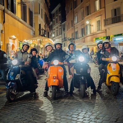 Rome Vespa and Fiat 500 Small Group Tour with Photoshoot option 2