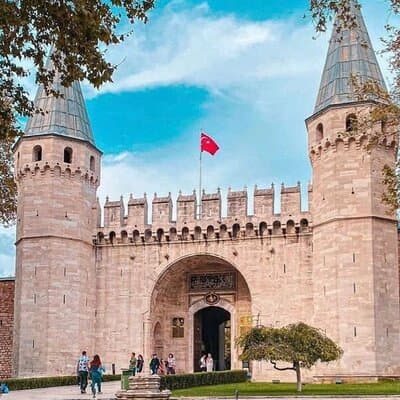 Majestic Istanbul: Walking Tour & Sunset Cruise on the Bosphorus 5