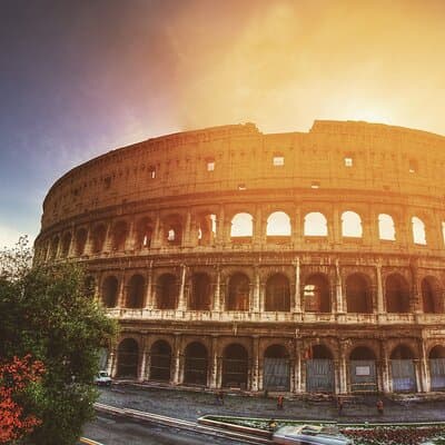 Private Guided Tour of the Colosseum and Roman Forum 2