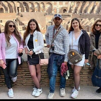 Private Guided Tour of the Colosseum and Roman Forum 3