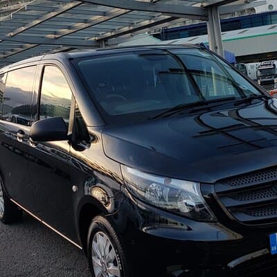 Minibus from Heathrow Airport to Southampton via Netley Abbey 4