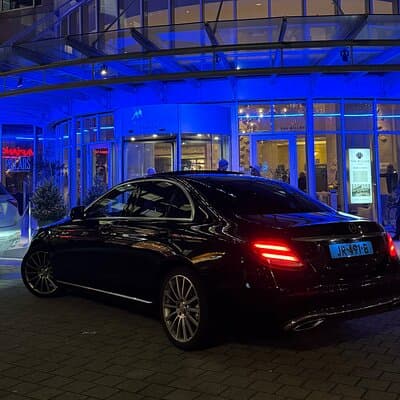 Private Taxi Transfer From or To Amsterdam Schiphol Airport (AMS) 5