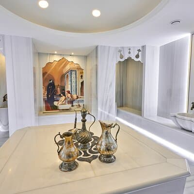 Turkish Bath Spa and Massage Experience in Sisli