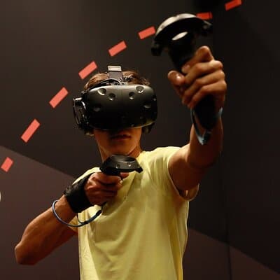 Virtual reality experience in Paris 3