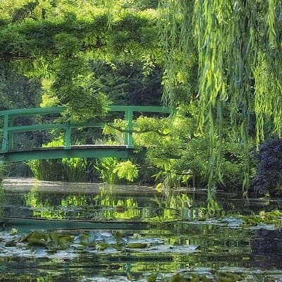 Giverny & Versailles Day Trip From Paris with Professional Guide 2