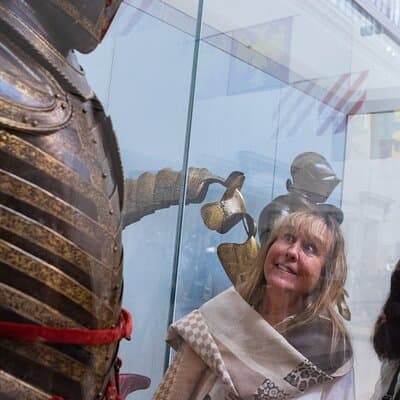 The Art of Stories: A Literary Tour in the Metropolitan Museum 5