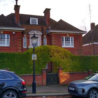 Private Celebrity Houses Tour of London 3