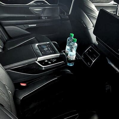 Amsterdam Airport & Non-Airport Private Transfer to City Center 3