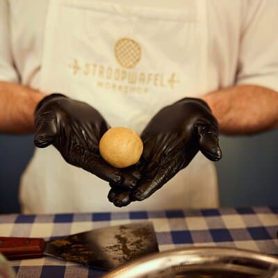 Amsterdam Traditional Dutch Syrup Waffle Making Workshop 3