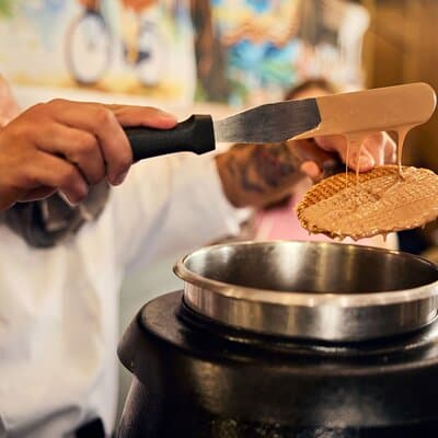 Amsterdam Traditional Dutch Syrup Waffle Making Workshop 4