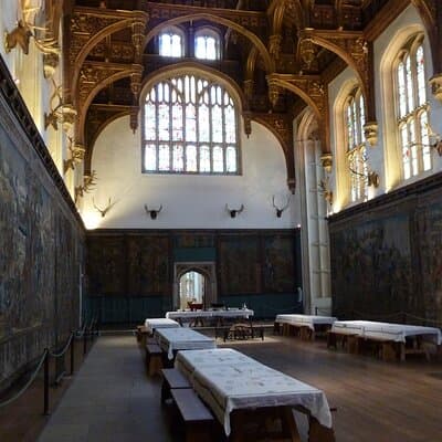 Hampton Court Palace Private Guided Tour 4