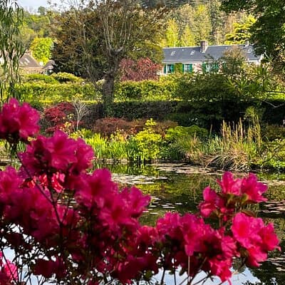 Private Tour From Paris to Giverny Claude Monet's Gardens 4