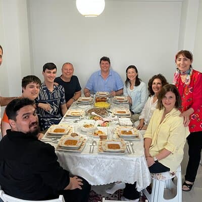 Traditional Family Dinner in Istanbul with with Eastern Family 2