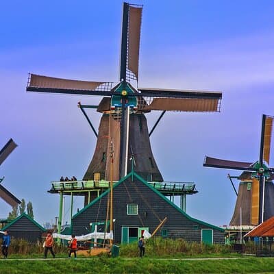 Zaanse Schans and Windmill Villages Guided Tour with Boat Ride 3
