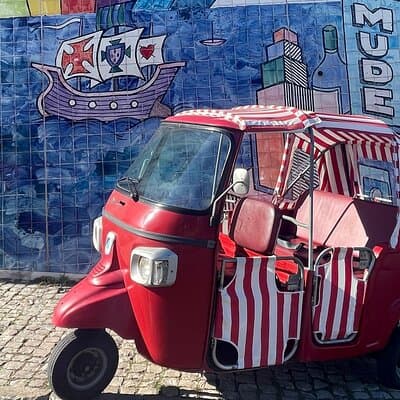 2h Lisbon Private Historical Center Tour by Tuk Tuk 3