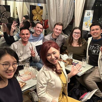 Tokyo Shinbashi Night Tour: Local Guide & Drinks at Snack Bars 2