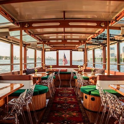 New York Urban Wildlife Sunset Boat Tour 4