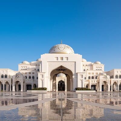 Private Abu Dhabi City Tour with Grand Mosque and Palace Visit 3
