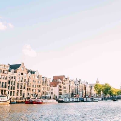 Amsterdam: Private Canal Cruise with Prosecco and Dutch Snacks 5