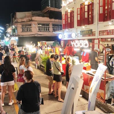 Bangkok Night Eats by Tuk Tuk - Hotel-pickup & Dinner 2