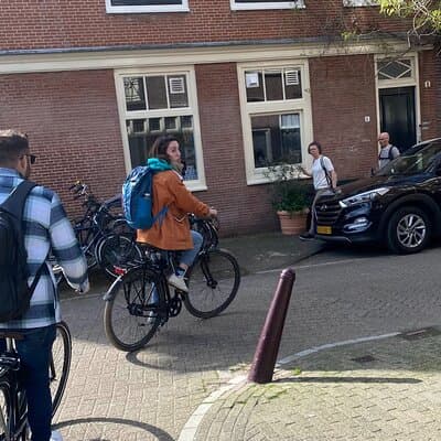 Daily group bike tour in Spanish. 3