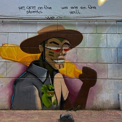 Strolling Through Istanbul's Artistic Streets 5