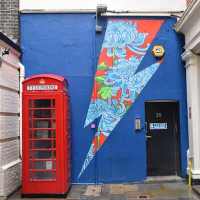 London Rock 'n' Roll Private Walking Tour 5