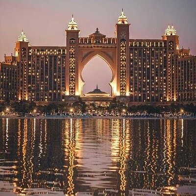 Private Dubai At Night Layover City Tour with Guide 2