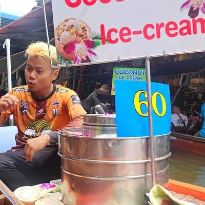 Damnoen Saduak Famous Floating Market and Mea Klong Railway Tour 3