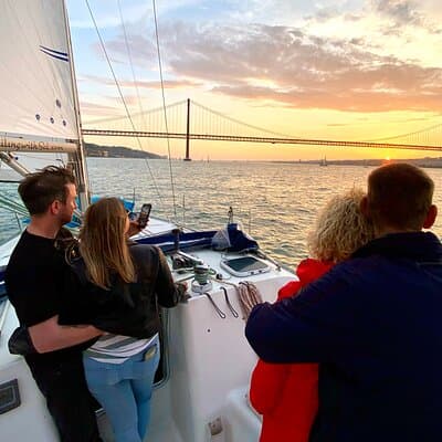 Lisbon: Private Sailing Tour Along the Tagus River 4