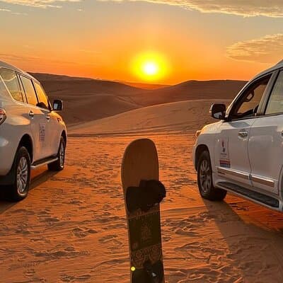 Dubai Dune Buggy & VIP Desert Safari with BBQ Dinner 3