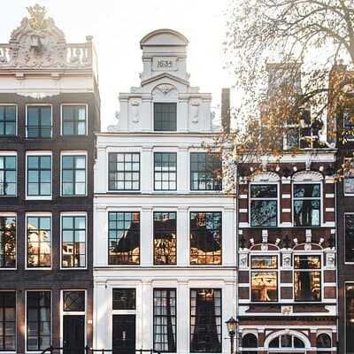 Personalized Hidden Gems of Amsterdam Private Tour with a Local 4
