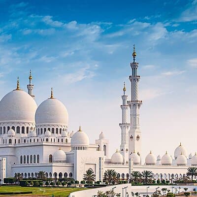 Private Abu Dhabi City Tour with Pick Up 2