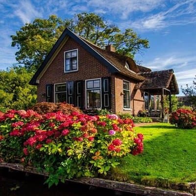 Giethoorn Private Day Tour From Amsterdam (Including Boat Tour!) 3