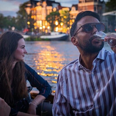 Romantic Private Boat Tour Amsterdam 90min incl welcome drink
