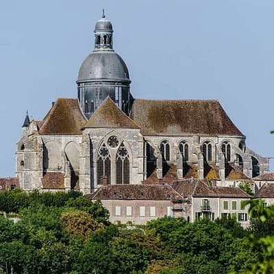 Provins and Fontainebleau One Day Private Trip from Paris 5