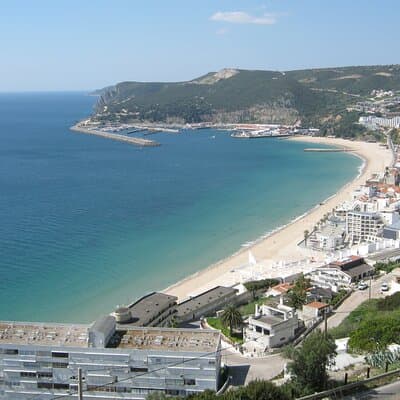 Lisbon Cheese Factory, Wine Tasting & Tile Painting Experience 4