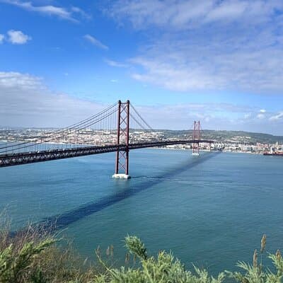 Lisbon Cheese Factory, Wine Tasting & Tile Painting Experience 5