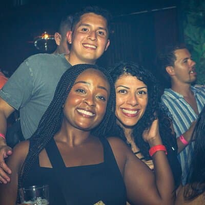 Amsterdam Private Pub Crawl in the City Center 4