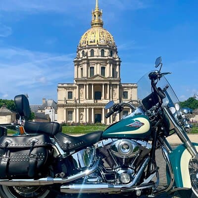 Vintage Motorcycle Rental in Paris